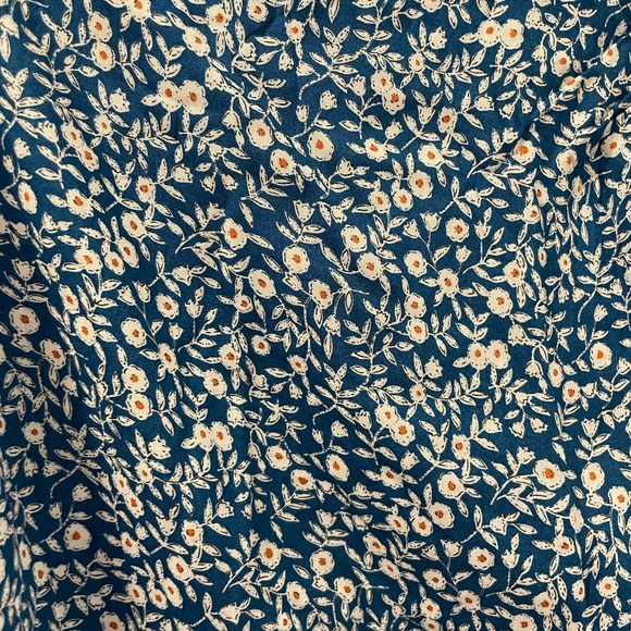 PLUS SIZE Faux Wrap Floral Skater Skirt - Fits US 18/20 - Picture 2 of 2